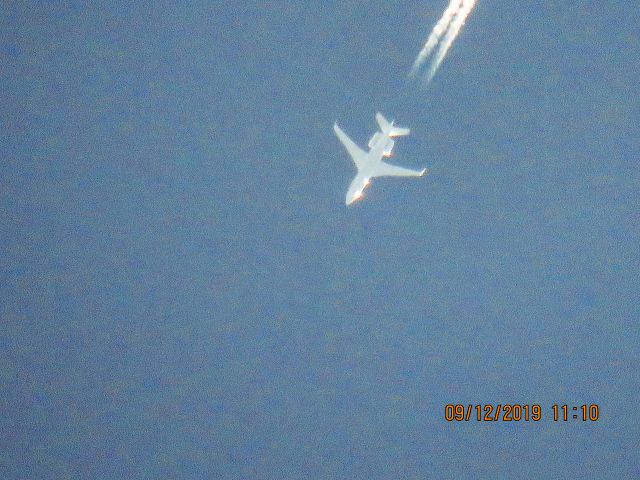 Dassault Falcon 2000 (N927TD)