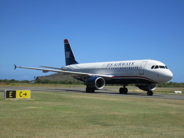 Airbus A319 (N107US)