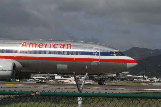 Boeing 737-800 —