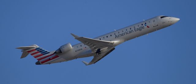 N748SK — - phoenix sky harbor international airport SKW3196 24SEP20