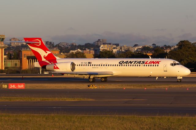 Boeing 717-200 (VH-YQX)