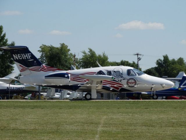 Eclipse 500 (N61HF)