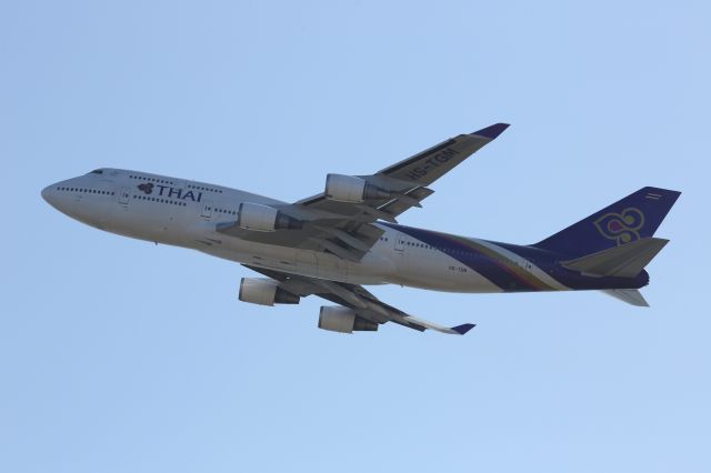 Boeing 747-400 (HS-TGM)