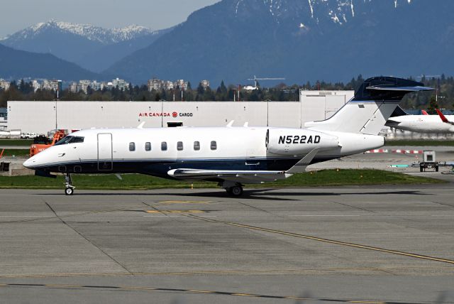 Canadair Challenger 350 (N522AD)