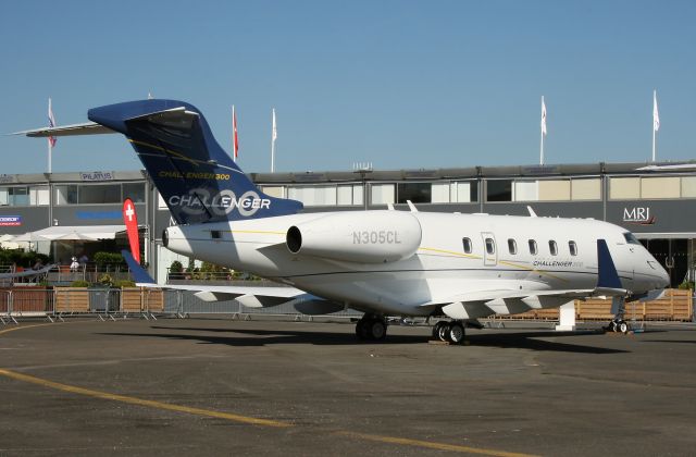 Bombardier Challenger 300 (N305CL) - Bombardier Challenger 300, Paris Le Bourget Airport (LFPB-LBG)  in june 2011