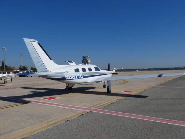 Piper Malibu Mirage (N662TC) - Piper Malibu on the airport of JEREZ in the south of Spain