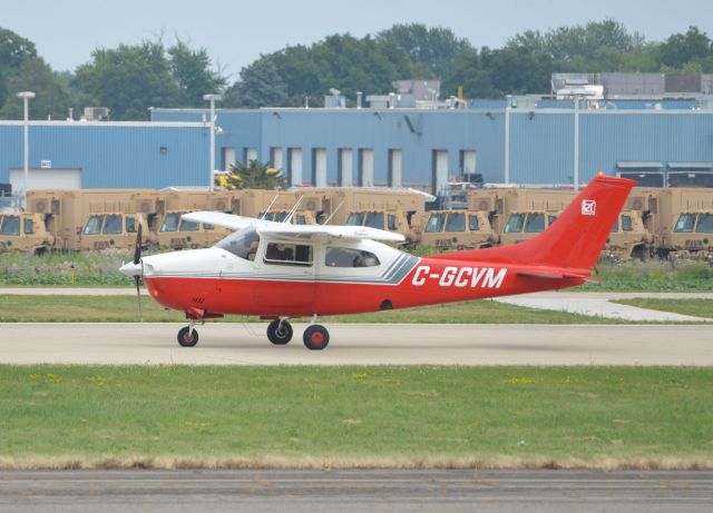 Cessna T210 Turbo Centurion (C-GCVM) - AirVenture 2014