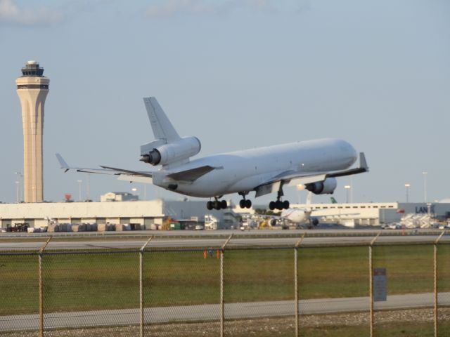 Boeing MD-11 (N542KD)