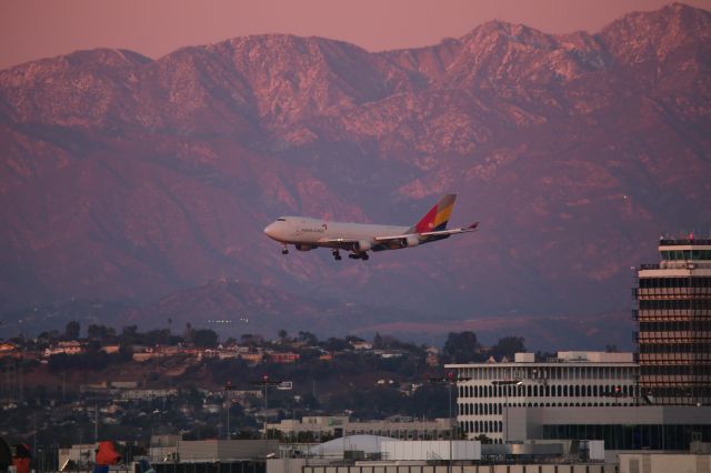 Boeing 747-400 (HL7419)