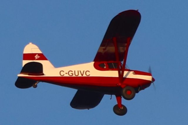 C-GUVC — - C-GUVC Stinson Voyageur 10A Survolant la ville de Lavaltrie QC. Le 03-04-2025 à 18:42.