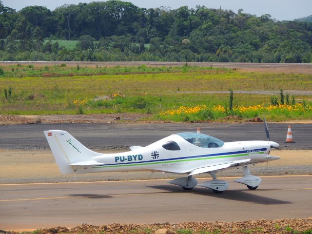 Unknown/Generic Microlight aircraft (PU-BYD) - DYNAMIC WT-9 (CN K 52 ) Criciúma - Forquilhinha (CCM / SBCM), Brazil