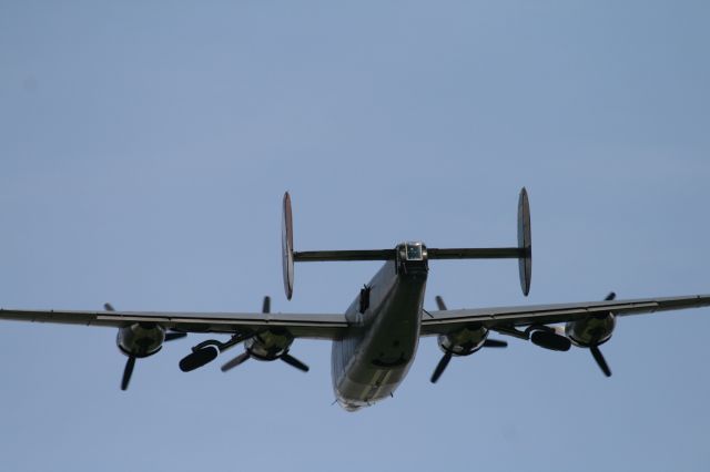 Consolidated B-24 Liberator —