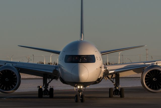 Boeing 787-9 Dreamliner (C-FVNF)