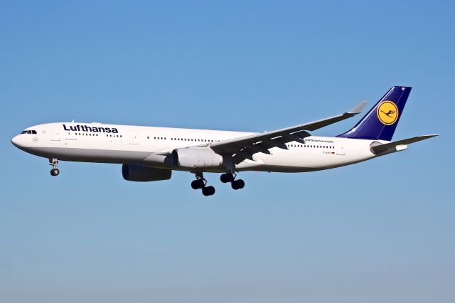 Airbus A330-200 (D-AIKP)