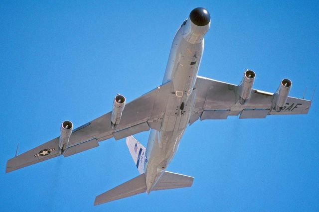 Boeing C-135B Stratolifter (60-0374) - Boeing EC-135E 60-0374 Apollo/Range Instrumentation Aircraft (A/RIA) at Air Force Plant 42 in Palmdale, California on September 24, 1999. 