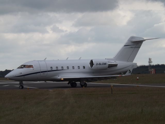 Canadair Challenger (2-SLOW) - Just about to back track Runway 19