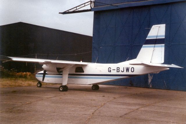 ROMAERO Islander (G-BJWO) - Seen here in Jun-89.  Reregistered G-NOIL 21-Dec-12.