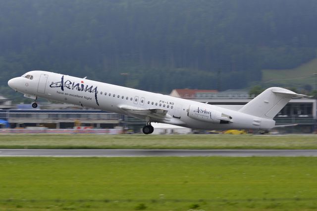 Fokker 100 (PH-LND)