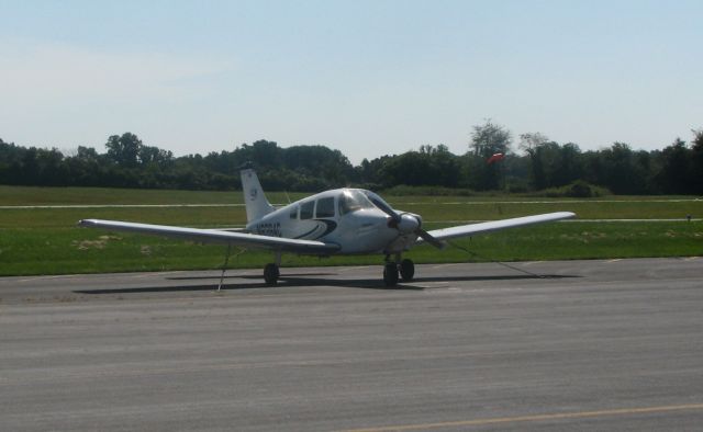 Piper Cherokee (N8394C)