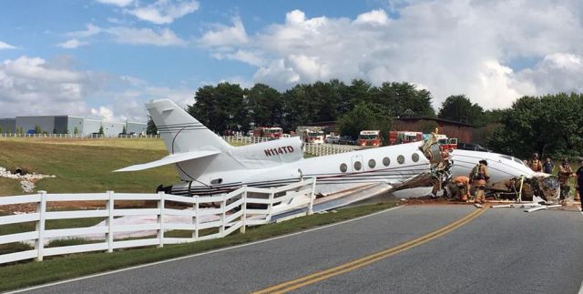 Dassault Falcon 50 (N114TD)