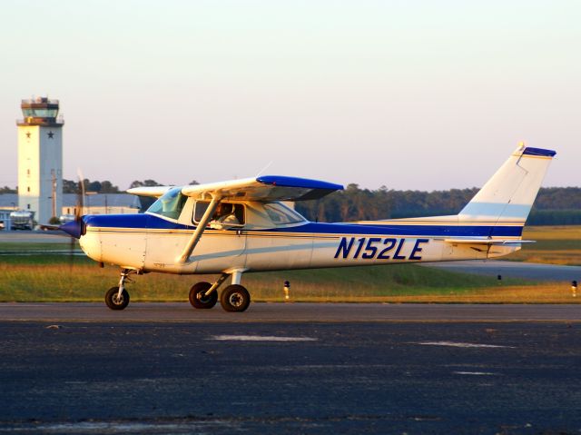 Cessna 152 (N152LE)