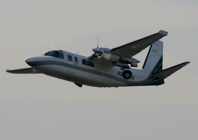 Rockwell Turbo Commander 690 (N690CH)