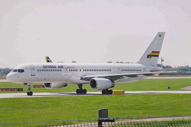 Boeing 757-200 (VH-NOF)