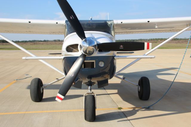 Cessna Skylane (N759MU)