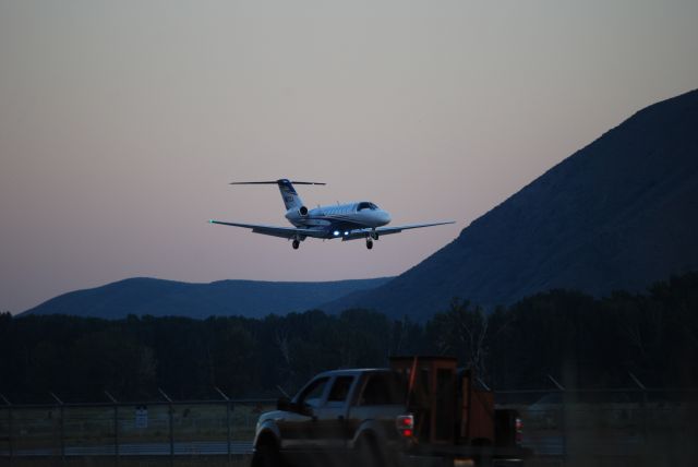 Cessna Citation CJ3 (N872J) - 2015 TEXTRON AVIATION INC 525B