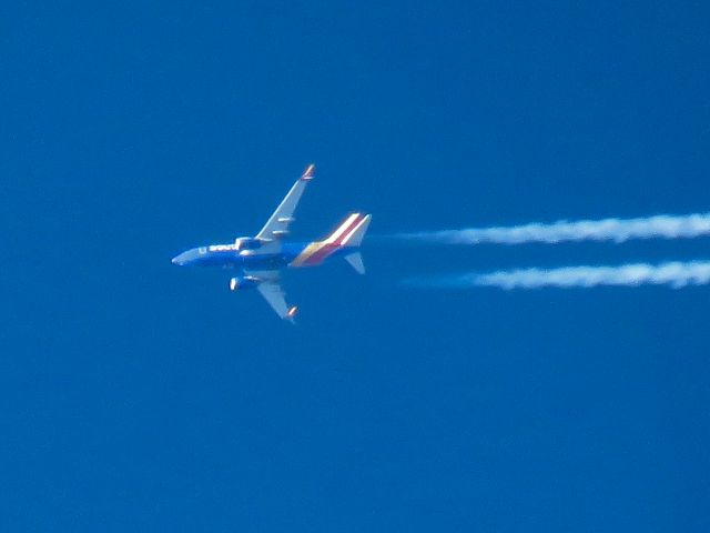 Boeing 737-700 (N908WN)