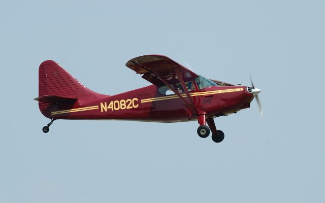 Piper 108 Voyager (N4082C)