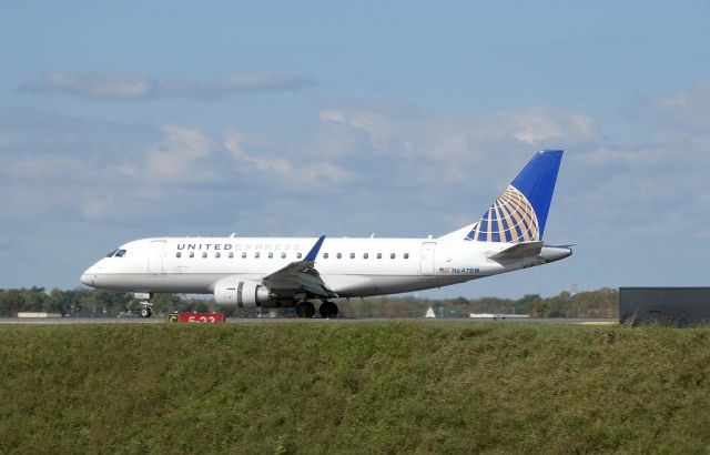 Embraer 170/175 (N647RW)