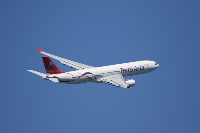 Airbus A330-300 (B-22102) - 05 July 2015:HKD-TPE.TransAsia Airways