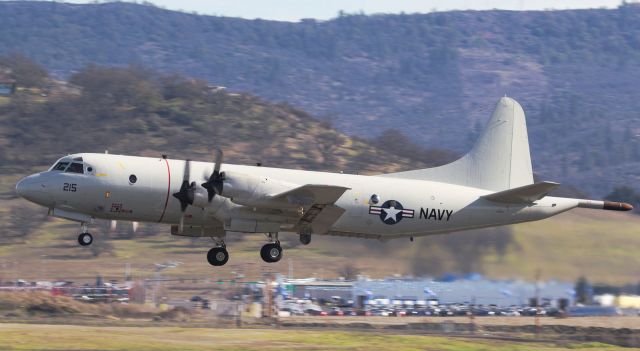 Lockheed P-3 Orion (15-8215)