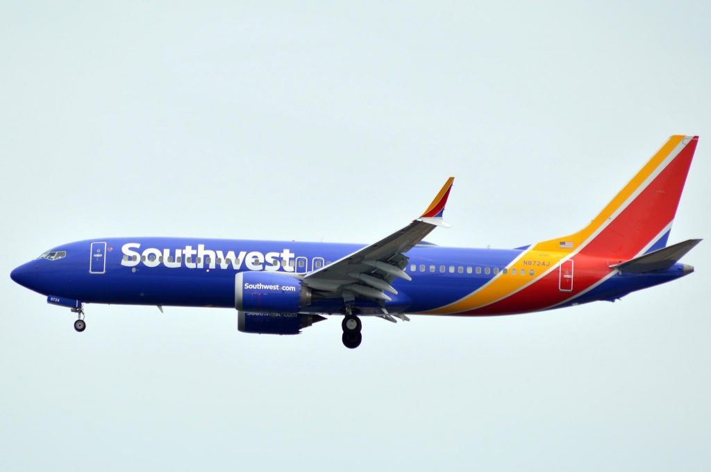 Boeing 737 MAX 8 (N8724J) - Southwest 225 from St Louis 