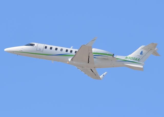 Learjet 45 (N300AA)