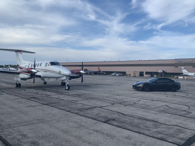 Beechcraft Super King Air 200 (N97DA)