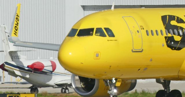 Airbus A320 (N653NK)