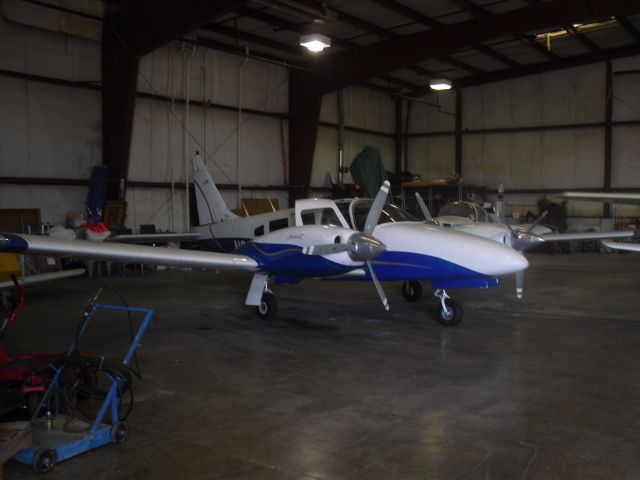 Piper Seneca (N626DM)