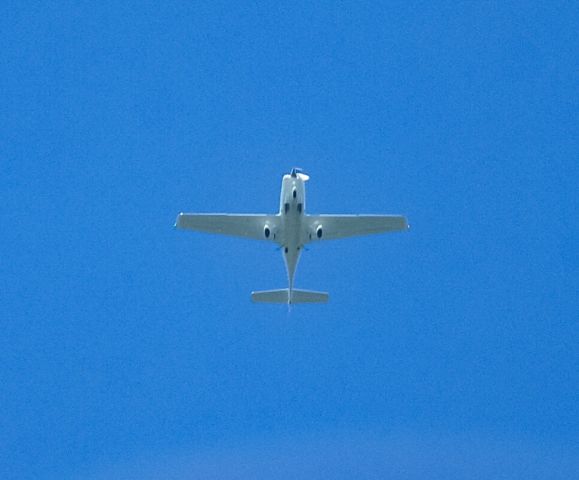 Cirrus SR-20 (N246BS)