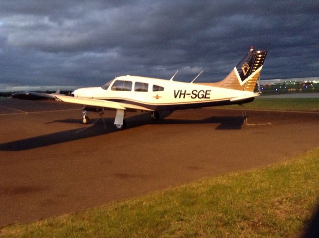 Piper Cherokee Arrow (VH-SGE)