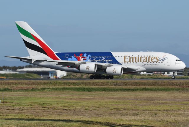 Airbus A380-800 (A6-EON)