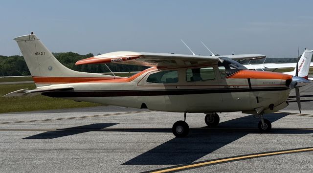 Cessna Centurion (N6421Y)