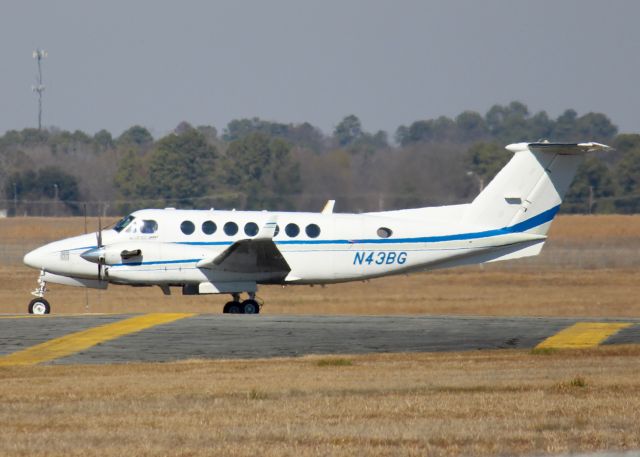 Beechcraft Super King Air 350 (N43BG) - At Shreveport Regional.