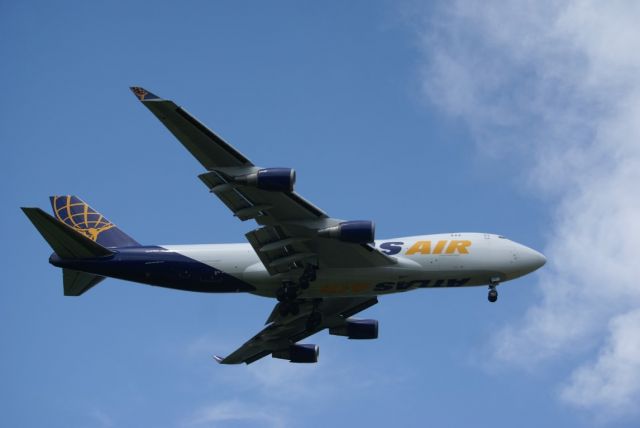 Boeing 747-400 (N487MC) - GTI8532 from ORD