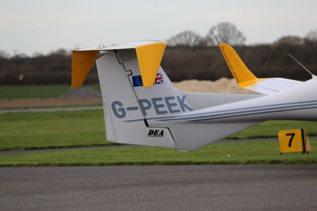 Diamond Twin Star (G-PEEK) - DA42