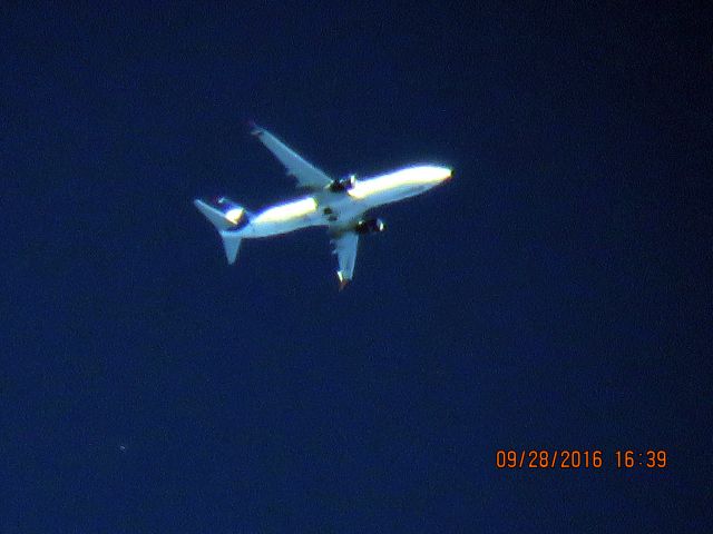Boeing 737-800 (XA-AMB)
