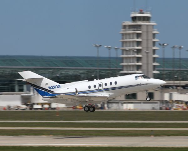 Hawker 800 (N2032) - Leaving Grand Rapids, MI.  Gerald R. Ford International Airport.