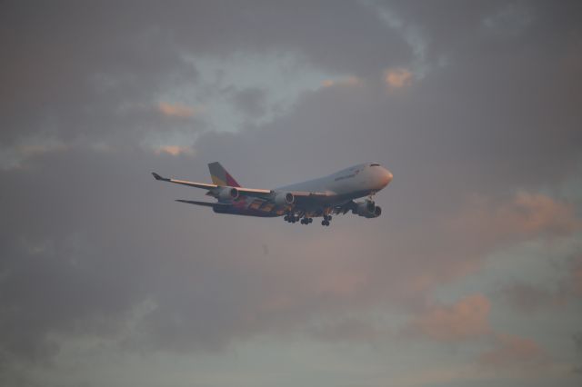 Boeing 747-400 (HL7420)