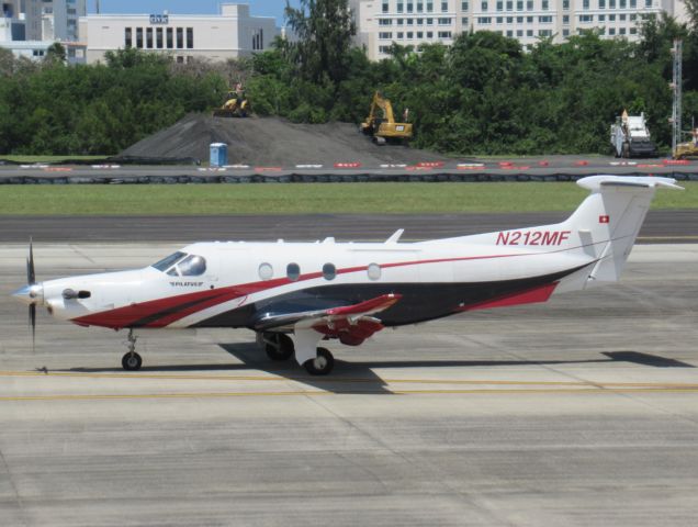 Pilatus PC-12 (N212MF)